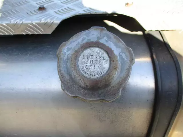 平成26年12月中古大型トラクタヘッド日産UDUDトラックスの画像29