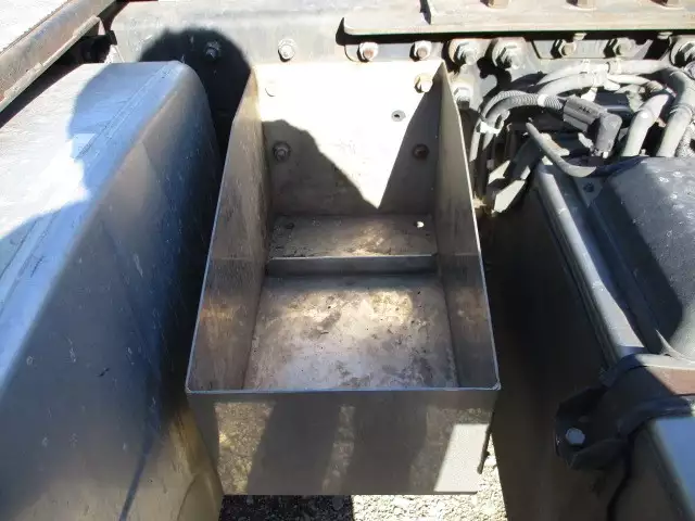 平成26年12月中古大型トラクタヘッド日産UDUDトラックスの画像31