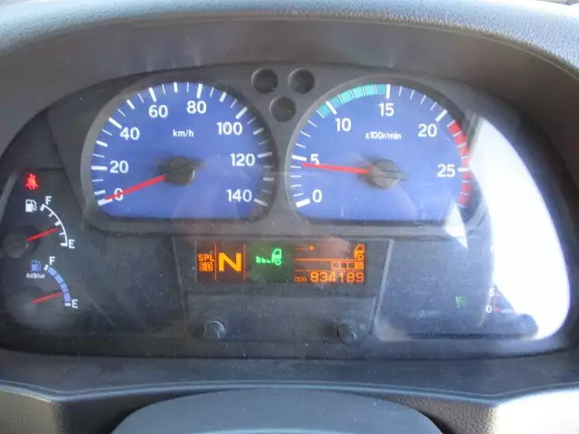 平成26年12月中古大型トラクタヘッド日産UDUDトラックスの画像36