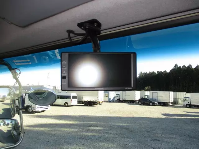 平成26年12月中古大型トラクタヘッド日産UDUDトラックスの画像51