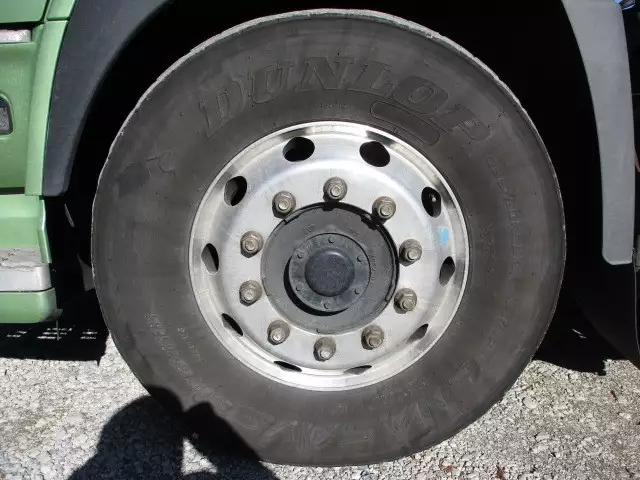 平成26年12月中古大型トラクタヘッド日産UDUDトラックスの画像9