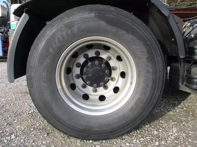 平成28年05月中古大型トラクタヘッド日産UDニッサンディーゼルの画像13