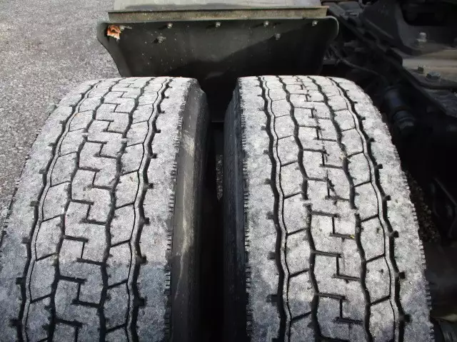 平成28年05月中古大型トラクタヘッド日産UDニッサンディーゼルの画像16