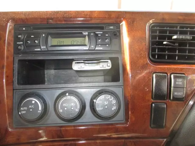 平成28年05月中古大型トラクタヘッド日産UDニッサンディーゼルの画像42