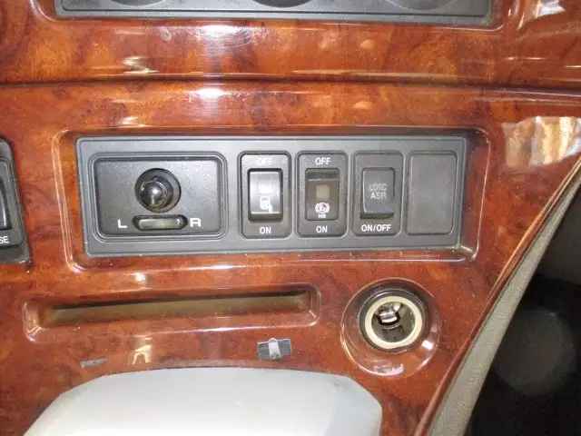 平成28年05月中古大型トラクタヘッド日産UDニッサンディーゼルの画像44