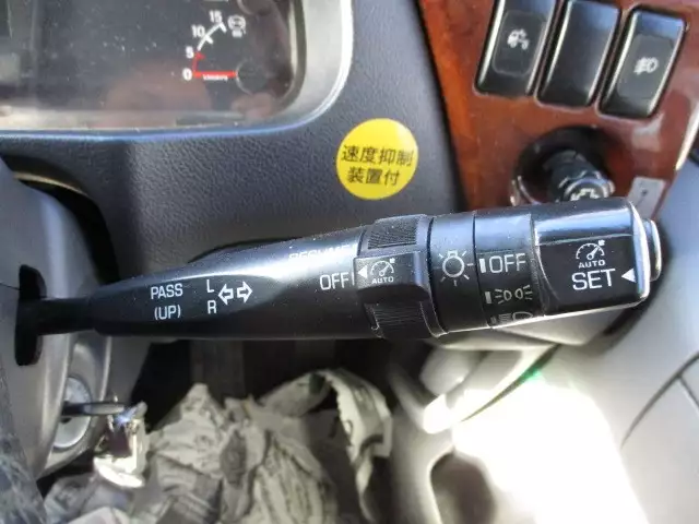 平成28年05月中古大型トラクタヘッド日産UDニッサンディーゼルの画像48