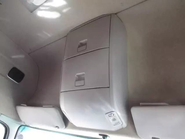 平成28年05月中古大型トラクタヘッド日産UDニッサンディーゼルの画像52