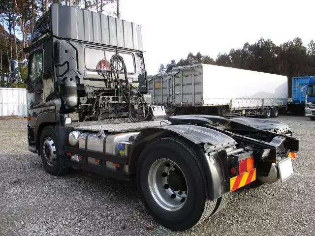 平成28年05月中古大型トラクタヘッド日産UDニッサンディーゼルの画像7