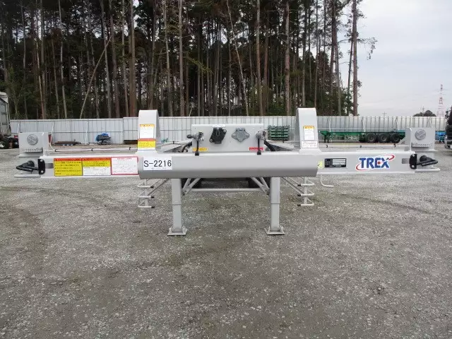 予備検査付(R3.5) 40FT3軸コンテナシャシ 3軸リーフサス 積載30,480㎏の画像2