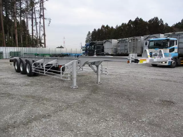 予備検査付(R3.5) 40FT3軸コンテナシャシ 3軸リーフサス 積載30,480㎏の画像3