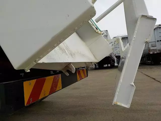 令和02年00月中古中型日野日野の画像12