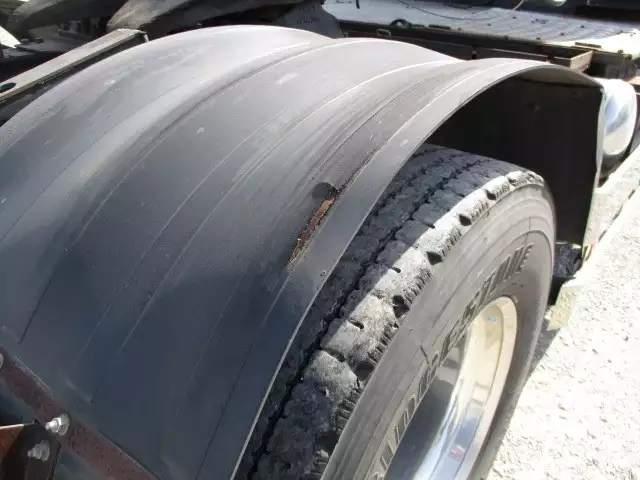 平成27年05月中古大型トラクタヘッド日産UDUDトラックスの画像16