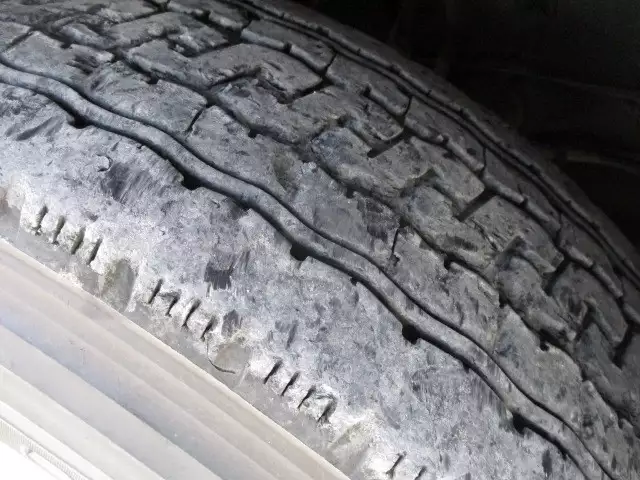 平成27年05月中古大型トラクタヘッド日産UDUDトラックスの画像28