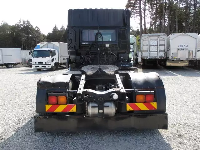平成27年05月中古大型トラクタヘッド日産UDUDトラックスの画像5