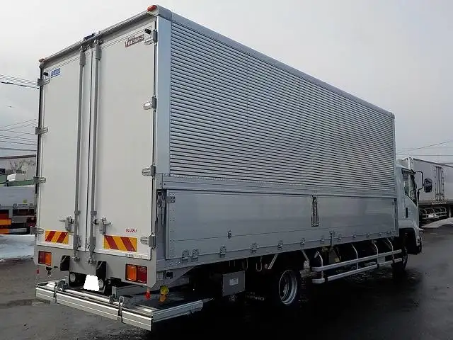 未使用‼ 寒冷地仕様‼ いすゞ 6200ワイド 4tアルミウイング エアサス 格納PG付 MT6速 210馬力 の画像4