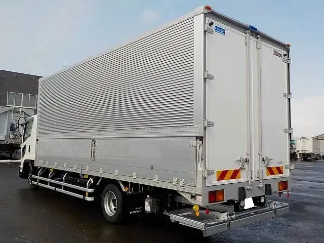 未使用‼ 寒冷地仕様‼ いすゞ 6200ワイド 4tアルミウイング エアサス 格納PG付 MT6速 210馬力 の画像6