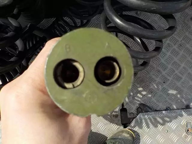 平成27年06月中古大型トラクタヘッド日産UDUDの画像18