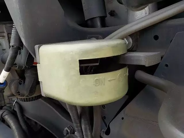 平成27年06月中古大型トラクタヘッド日産UDUDの画像19