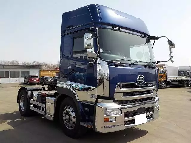 平成27年06月中古大型トラクタヘッド日産UDUDの画像3