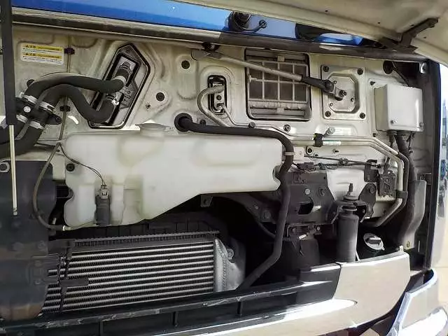 平成27年06月中古大型トラクタヘッド日産UDUDの画像21