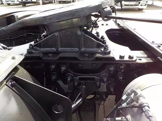 平成27年06月中古大型トラクタヘッド日産UDUDの画像26