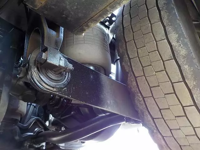 平成27年06月中古大型トラクタヘッド日産UDUDの画像34