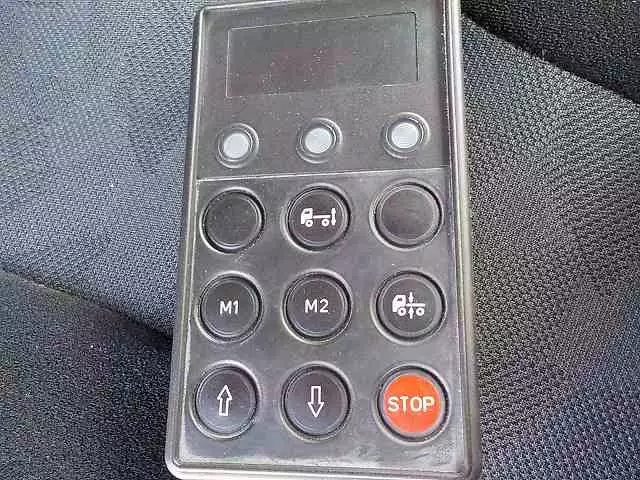 平成27年06月中古大型トラクタヘッド日産UDUDの画像37