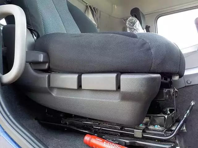 平成27年06月中古大型トラクタヘッド日産UDUDの画像39