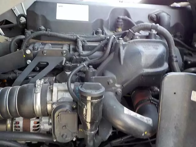 平成27年06月中古大型トラクタヘッド日産UDUDの画像8