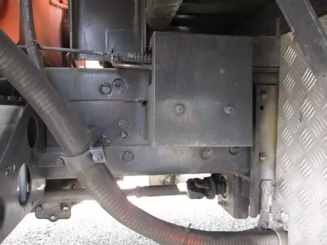 平成19年03月中古中型日産UDニッサンディーゼルの画像23