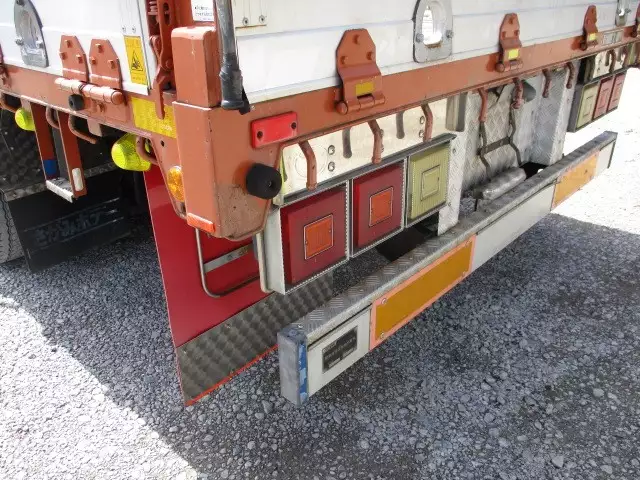 平成19年03月中古中型日産UDニッサンディーゼルの画像34