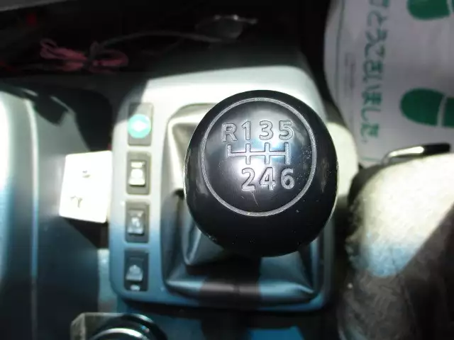 平成19年03月中古中型日産UDニッサンディーゼルの画像50