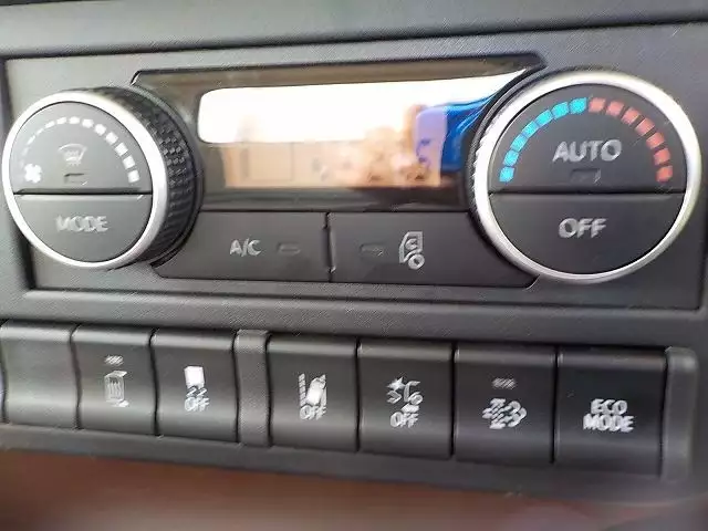 令和02年11月中古中型冷凍バン・ウィング日野日野の画像45