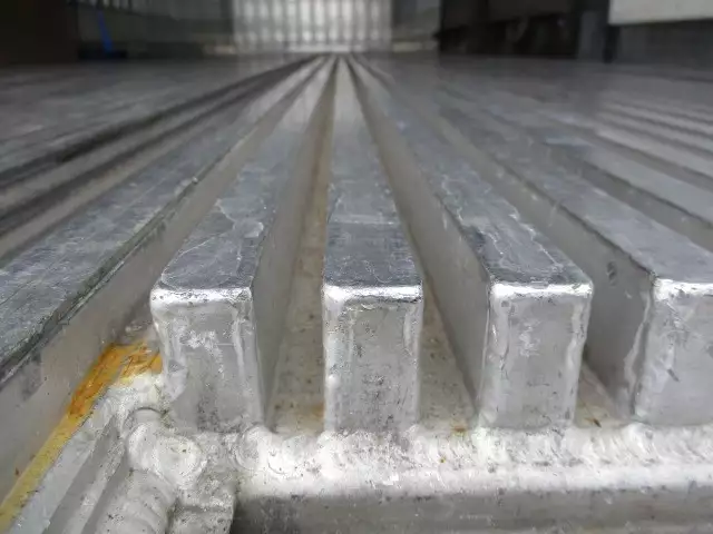 平成25年06月中古大型冷凍バン・ウィング日野日野の画像36