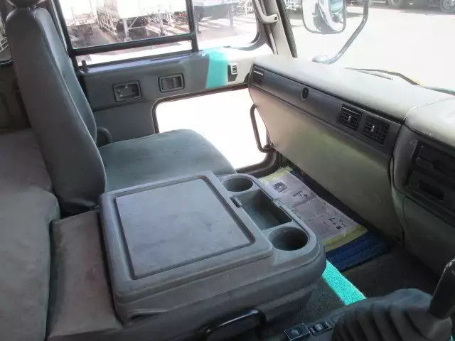 平成07年12月中古増トン日産UDニッサンディーゼルの画像44