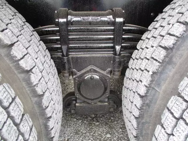 平成26年05月中古大型日産UDUDトラックスの画像12