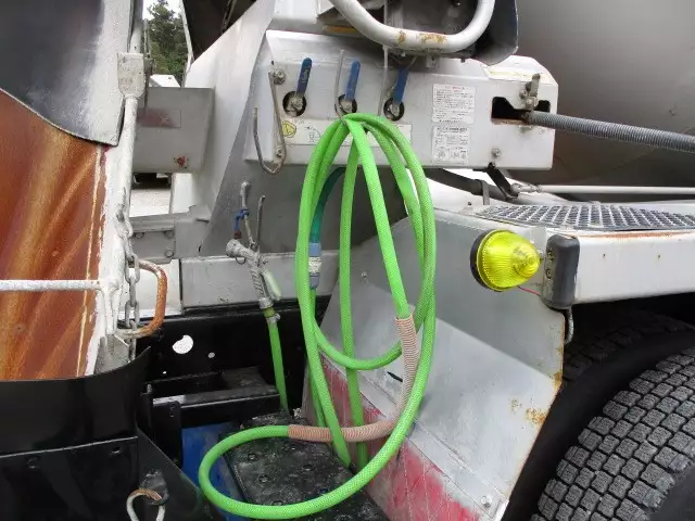 平成26年05月中古大型日産UDUDトラックスの画像21