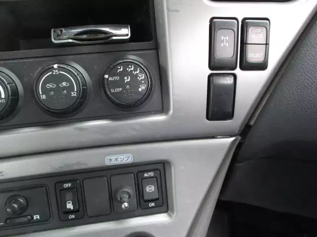 平成26年05月中古大型日産UDUDトラックスの画像41