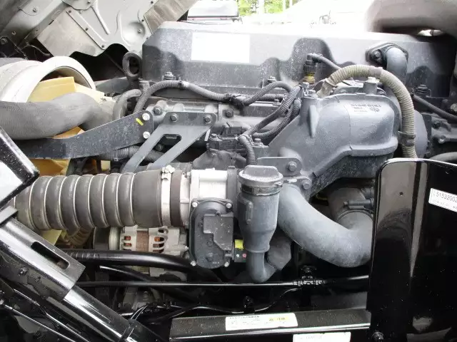 平成26年05月中古大型日産UDUDトラックスの画像44