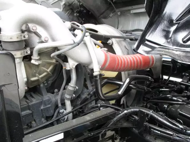 平成26年05月中古大型日産UDUDトラックスの画像49