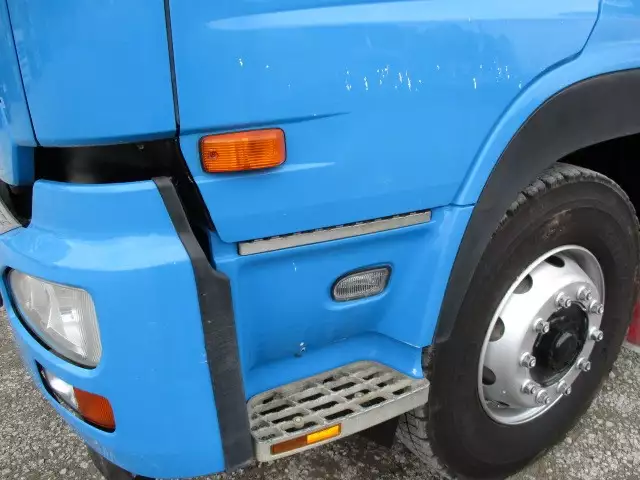 平成26年05月中古大型日産UDUDトラックスの画像8