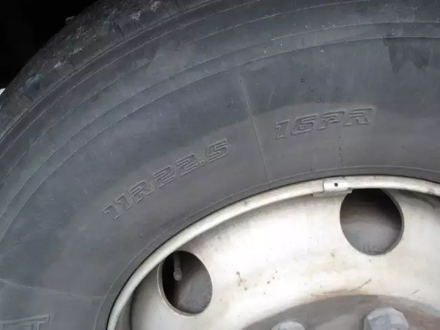 平成19年12月中古小型トラクタヘッドいすゞギガの画像15