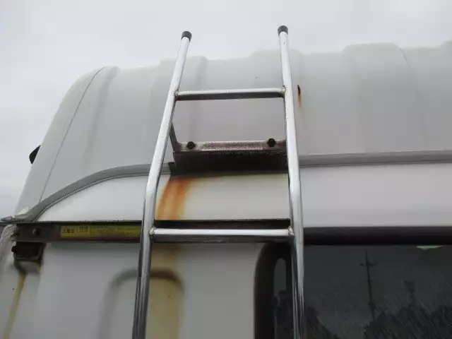 平成19年12月中古小型トラクタヘッドいすゞギガの画像24