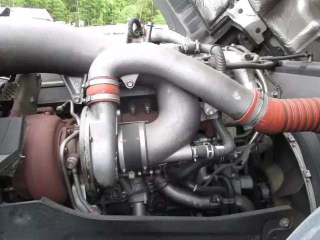 平成19年12月中古小型トラクタヘッドいすゞギガの画像35