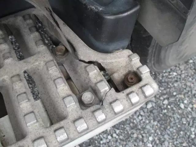 平成19年12月中古小型トラクタヘッドいすゞギガの画像9