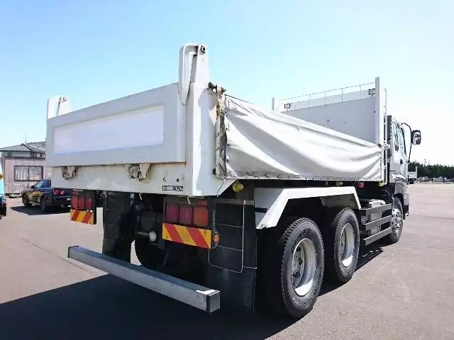 平成26年03月中古大型いすゞギガの画像3