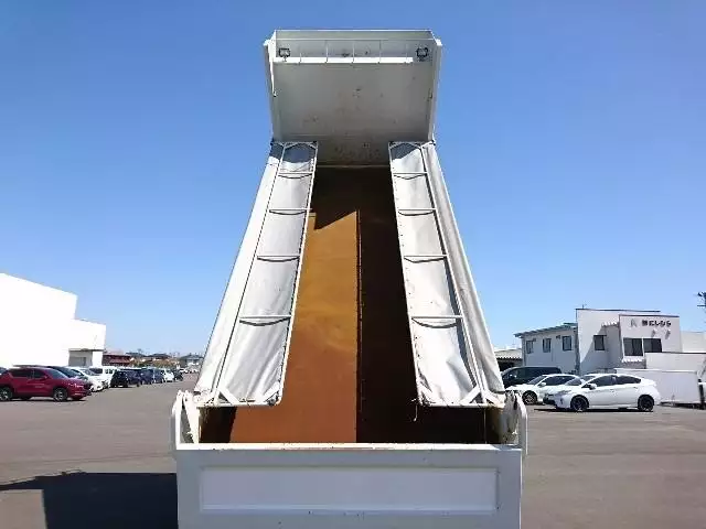 平成26年03月中古大型いすゞギガの画像31