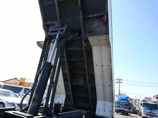 平成26年03月中古大型いすゞギガの画像32