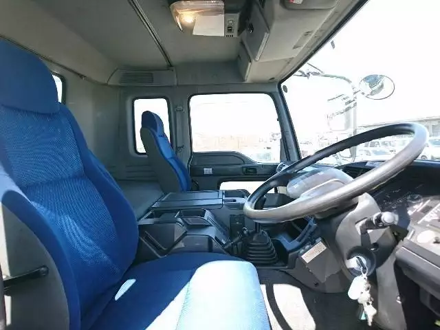 平成26年03月中古大型いすゞギガの画像36