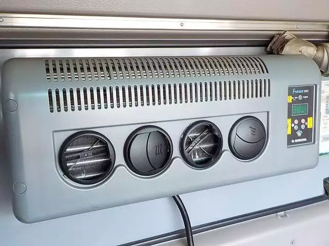 平成25年03月中古大型冷凍バン・ウィング日野日野の画像56